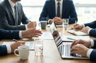 is-hukuku-ve-insan-kaynaklari-yonetimi